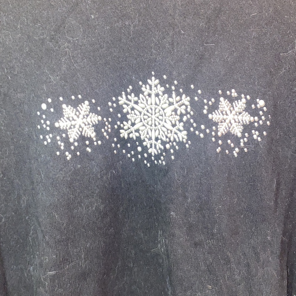 Snowflake Shirt - Picture 2 of 5